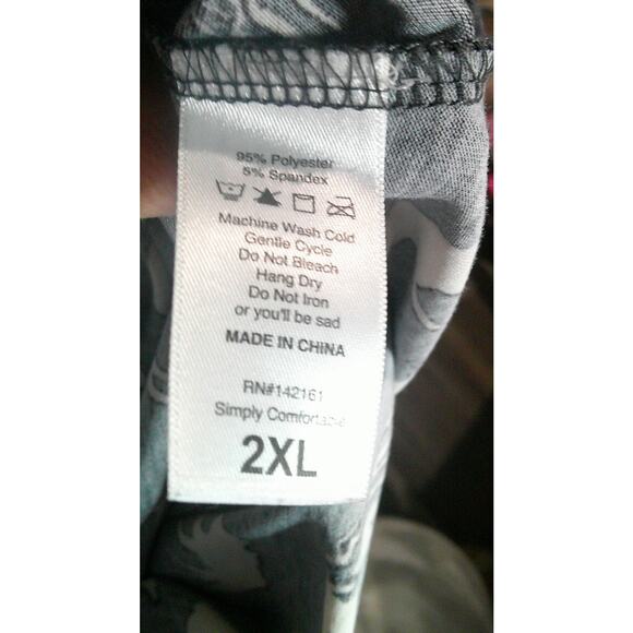 LuLaRoe V-neck Women's Charcoal Gray 2xl Camping Hunting - Picture 4 of 5